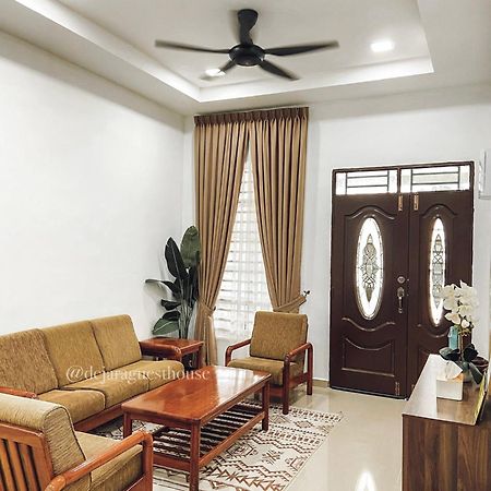 De Jara Guesthouse Dungun For Malay Екстер'єр фото