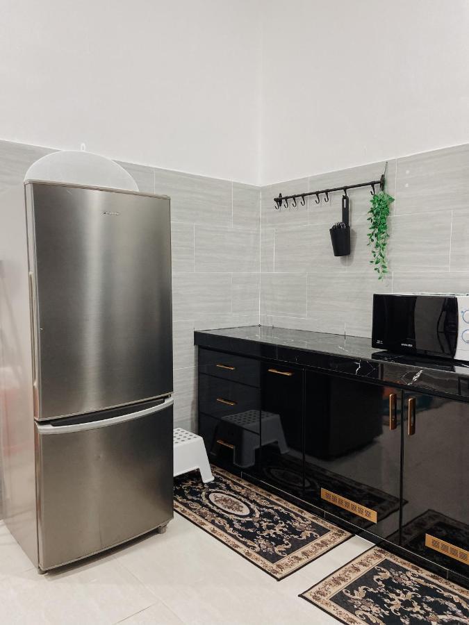De Jara Guesthouse Dungun For Malay Екстер'єр фото