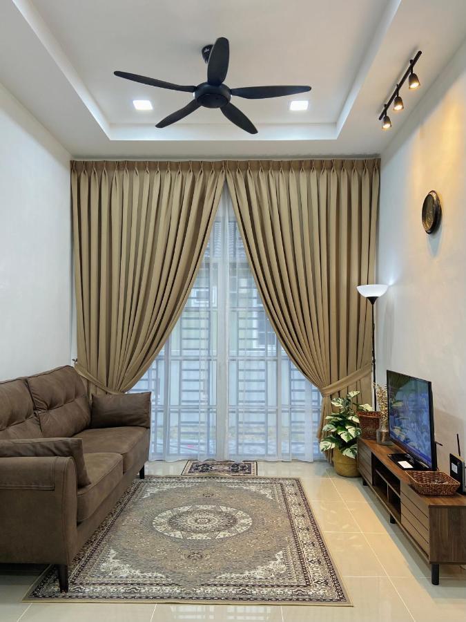 De Jara Guesthouse Dungun For Malay Екстер'єр фото