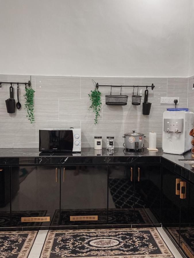 De Jara Guesthouse Dungun For Malay Екстер'єр фото