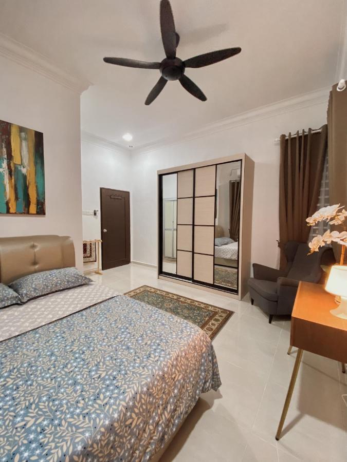 De Jara Guesthouse Dungun For Malay Екстер'єр фото